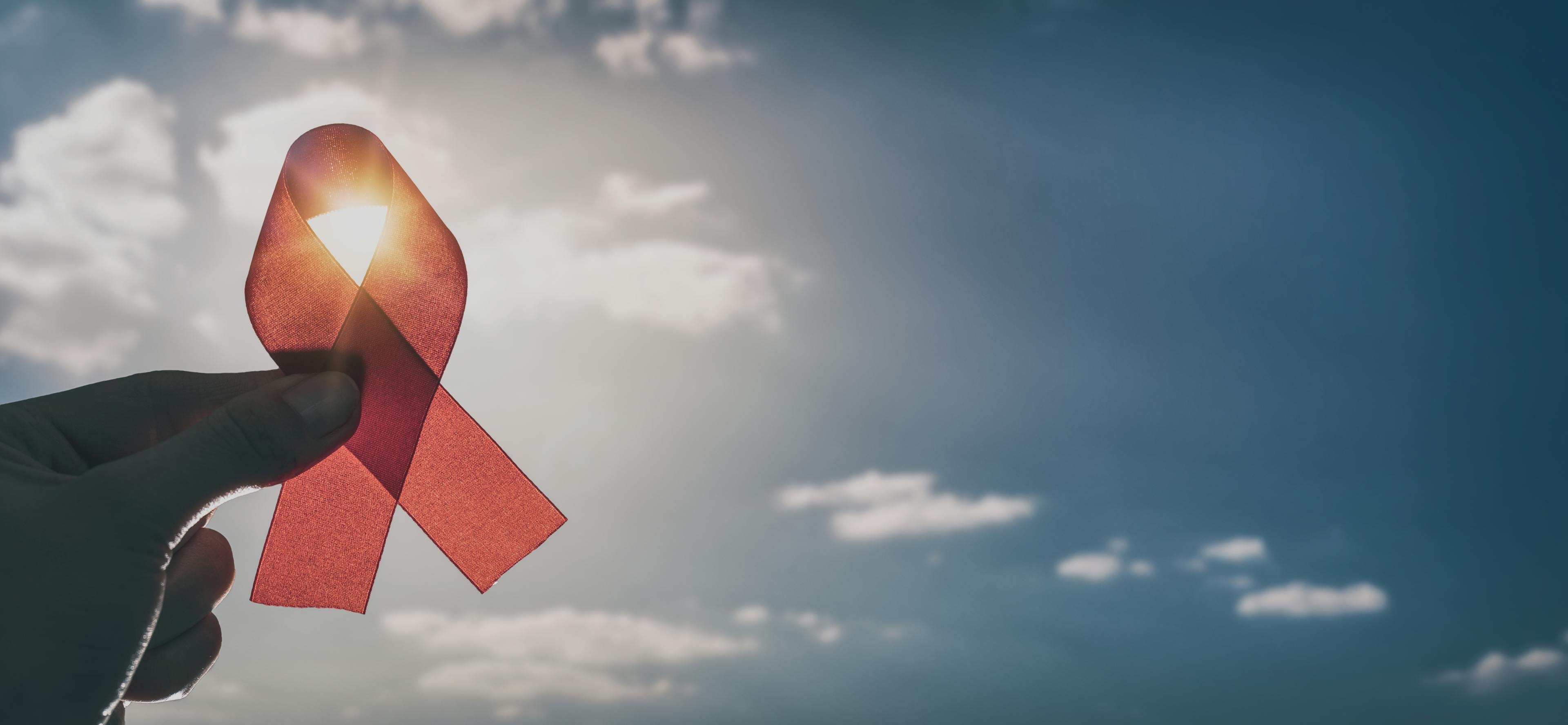 red cancer ribbon